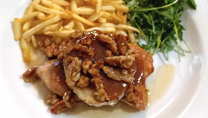 Pizzeria Ristorante Vyzlovka Jidlo A Piti - Staré Město