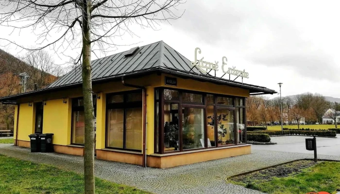 Pramen Kyselka Klasterec Nad Ohri Od Hostu - Czech Republic