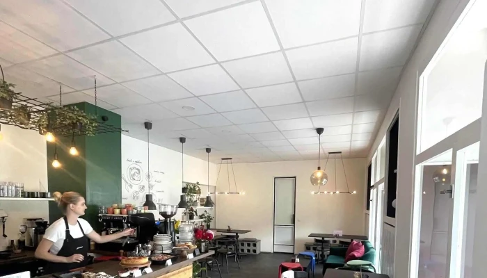 Prostor Kavarna A Bistro Kavarna - Nám. Mezi Šenky 120