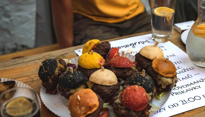 Pscatering   Catering Pujcovna Nadražni 152 - Nádražní 152