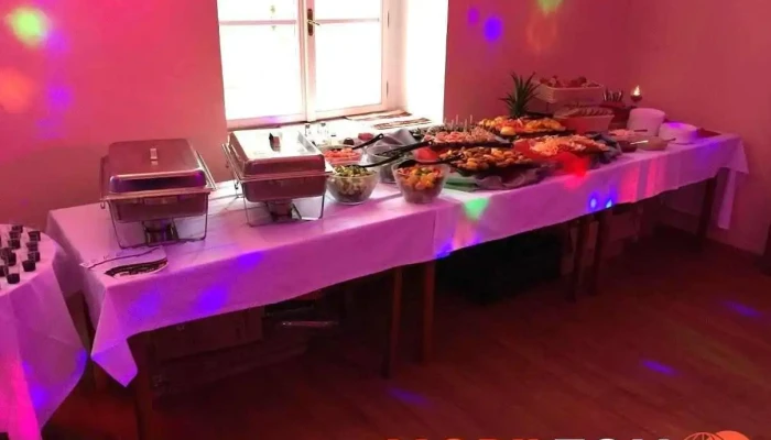 Pscatering   Catering Pujcovna Vzhled A Atmosfera - Nádražní 152
