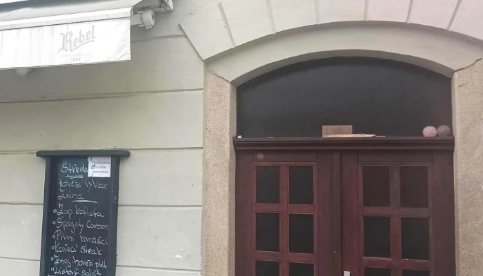 Rebel Na Rynku -  Hodnoceni - Havlíčkovo Nám. 51