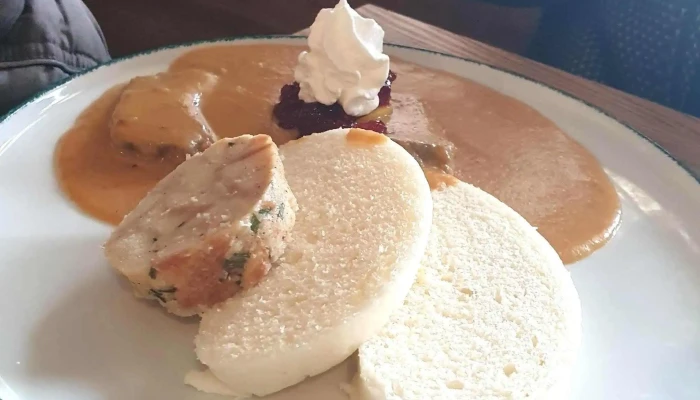 Rebel Na Rynku -  Restaurace - Havlíčkovo Nám. 51