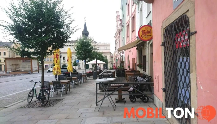 Rebel Na Rynku -  Vzhled A Atmosfera - Havlíčkovo Nám. 51
