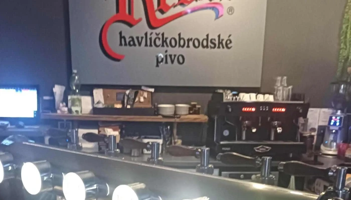 Rebel Na Rynku -  Webova Stranka - Havlíčkovo Nám. 51