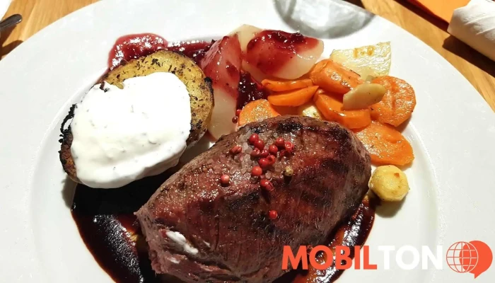 Red Door Steakhouse -  Filet Mignon - Zdibská 956