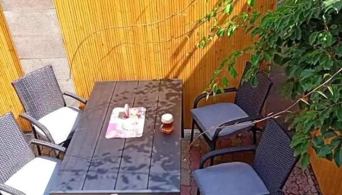 Reddy Bar - Náměstí Dr. E. Beneše, 702 00 Moravská Ostrava A Přívoz