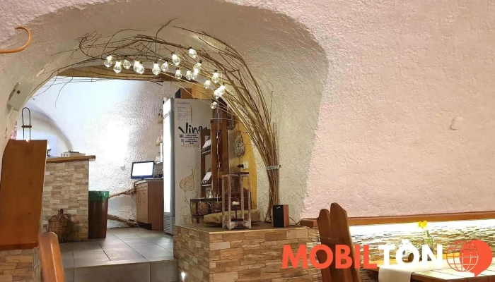Restaurace A Penzion Pod Hradem -  Vse - Švermova 91