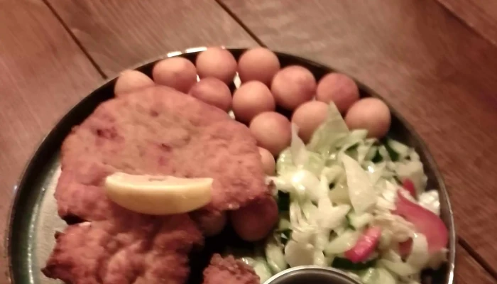 Restaurace Basta Oteviraci Doba - Komenského 115