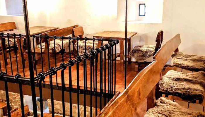 Restaurace Basta Vse - Komenského 115