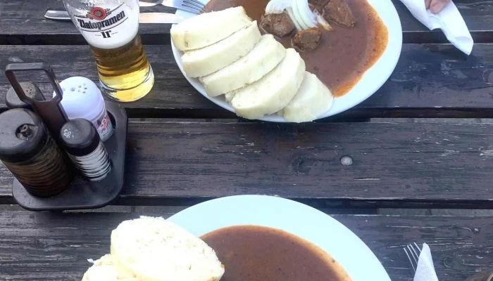 Restaurace Bily Dum Hledam - Starý Jiříkov
