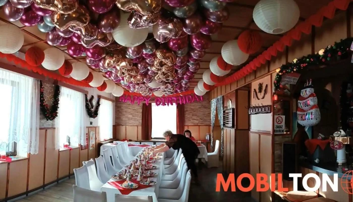 Restaurace Bily Dum Vse - Starý Jiříkov