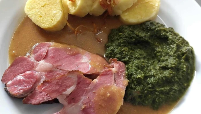 Restaurace Bunkr -  Jidlo A Piti - Krušnohorská 90/16