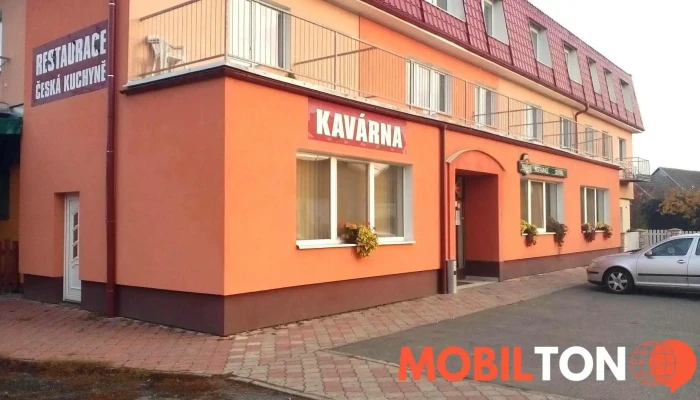 Restaurace Centrál U Zlatého Kozla - Bílovice