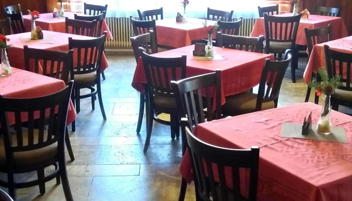 Restaurace Ceska Koruna Oblast - Tyršova 197