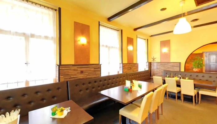Restaurace Club Sluknov Street View A 360deg - T. G. Masaryka 321