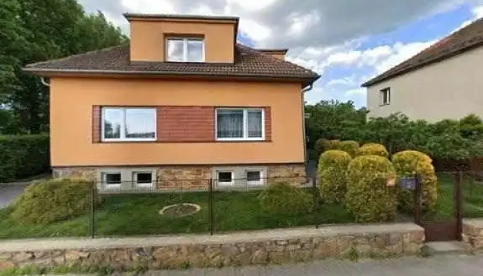 Restaurace Club -  Street View A 360deg - Luční 764