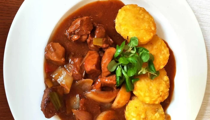 Restaurace Continent -  Recenze - Potoky 104