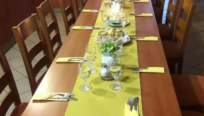 Restaurace Esko-bar - 751 01 Tovačov-Město