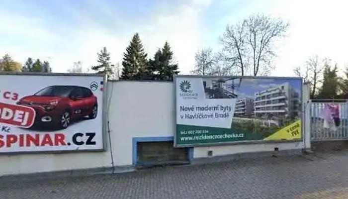 Restaurace Fabrika Pizzerie -  Street View A 360deg - Beckovského 2045