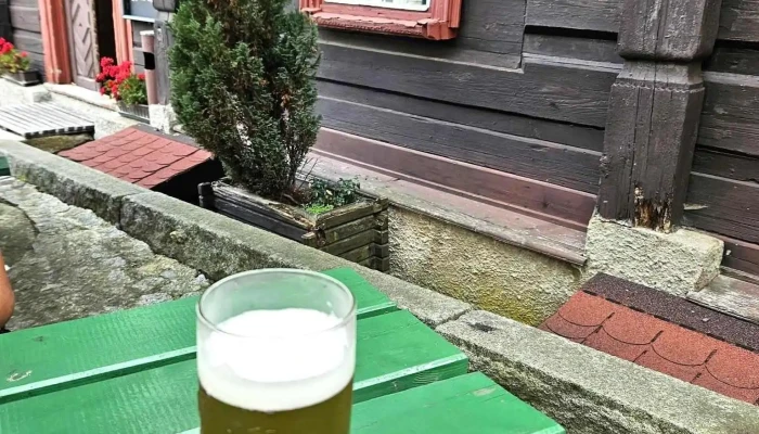 Restaurace Hotel Ron -  Jidlo A Piti - Mikulášovice