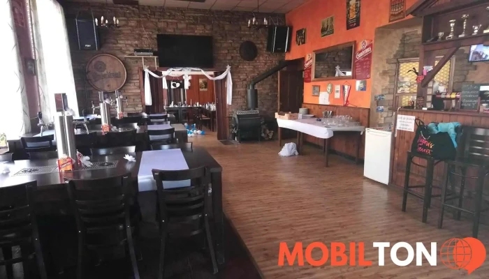 Restaurace Hotylek Praha Vzhled A Atmosfera - Pražská 754