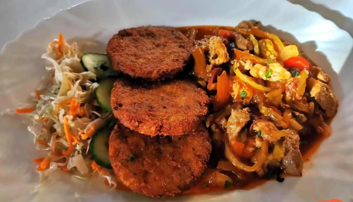 Restaurace Koliba -  Jidlo A Piti - Českolipská 2100