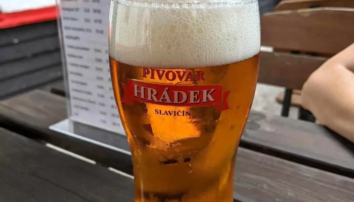 Restaurace Kralovec Jidlo A Piti - Brumovská