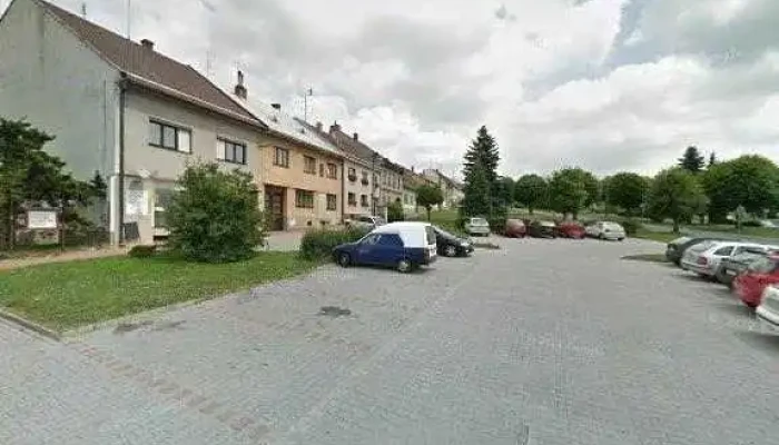 Restaurace Krizanov Street View A 360deg - Benešovo Nám. 449
