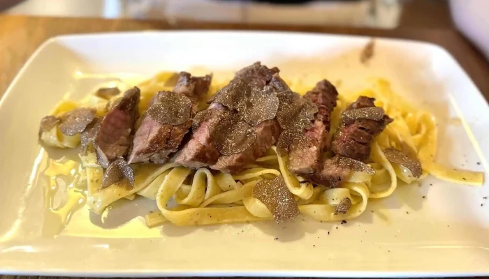 Restaurace La Stella -  Webova Stranka - U Hřiště 1249