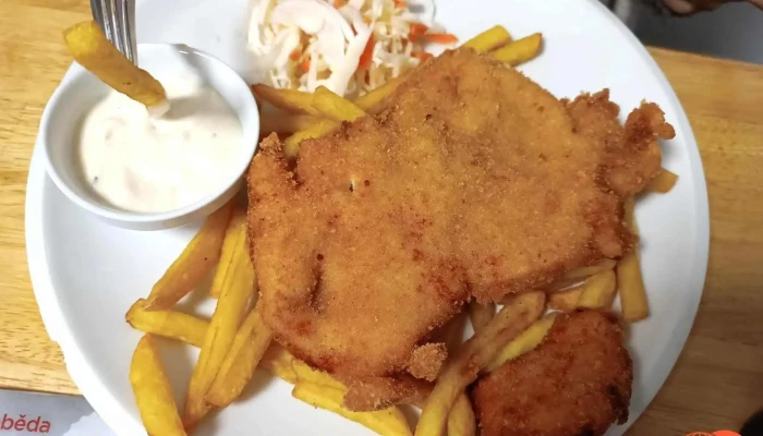 Restaurace Limpopo -  Jidlo A Piti - Štípa