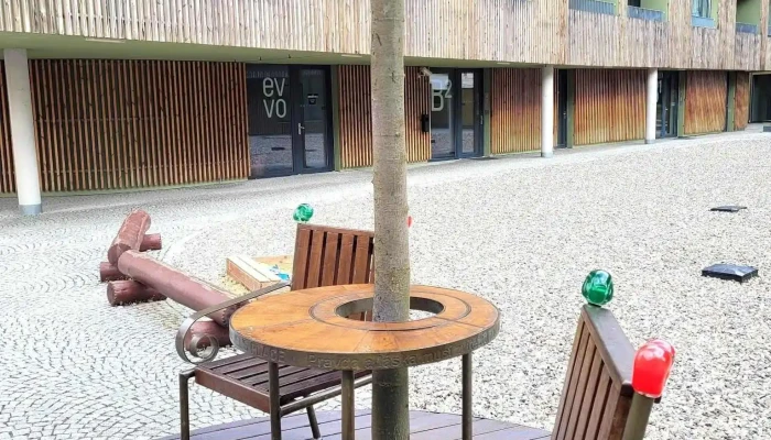 Restaurace Lipa Vse - Pražská 278/4