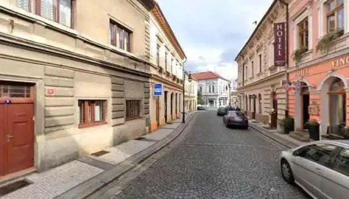 Restaurace Merlot -  Street View A 360deg - Žatecká 186