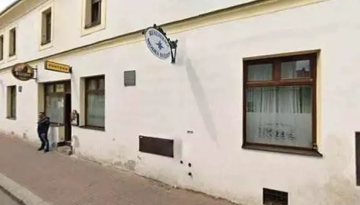 Restaurace Modra Hvezda Street View A 360deg - Husovo Nám. 61