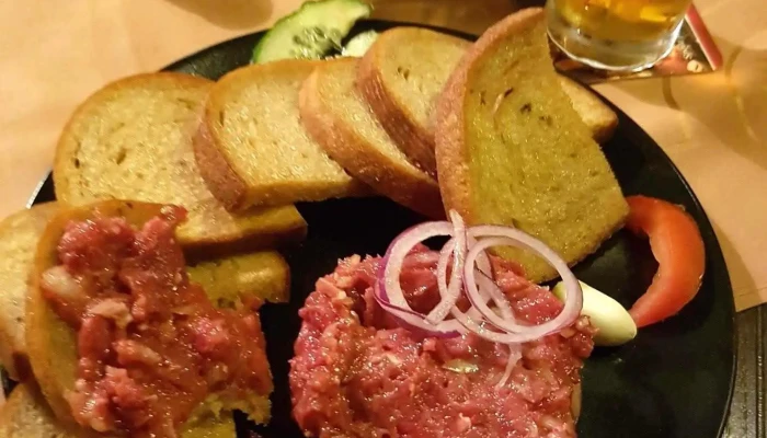 Restaurace Na Hlinisti Tatarsky Biftek - Na Hliništi 1993