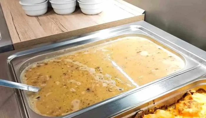 Restaurace Na Hristi Jidlo A Piti - U Pivovaru 762