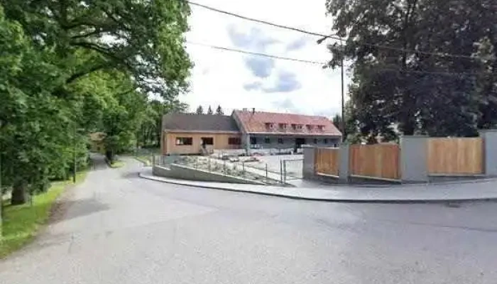 Restaurace Na Hristi Street View A 360deg - U Pivovaru 762
