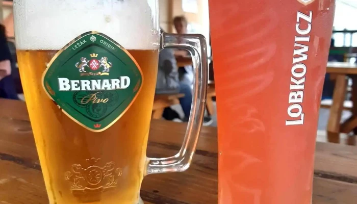 Restaurace Na Kovarne Jidlo A Piti - Nám. Plukovníka Josefa Koukala 22