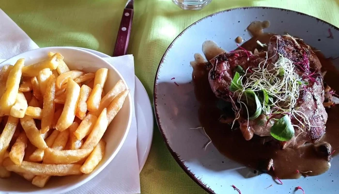 Restaurace Na Kovarne Telefon - Mrákotín