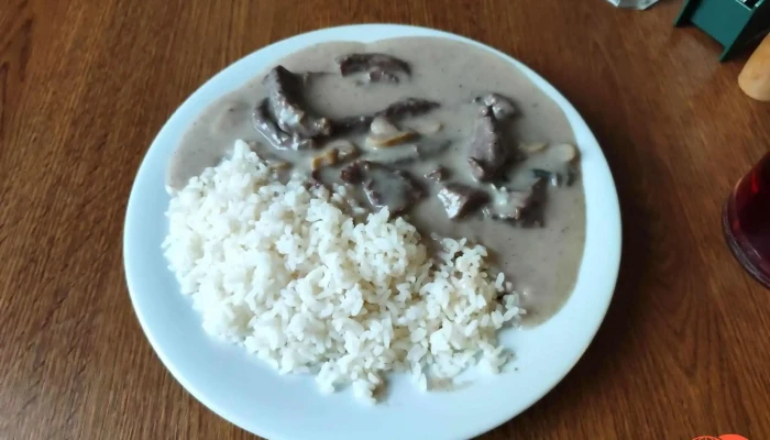 Restaurace Na Krizovatce Jidlo A Piti - Jasenná
