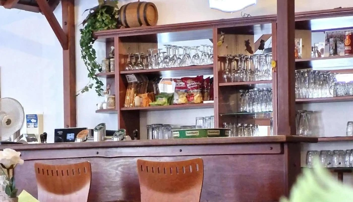 Restaurace Na Krizovatce Kovařov - Kovářov
