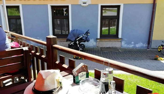 Restaurace Na Krizovatce Vzhled A Atmosfera - Czech Republic