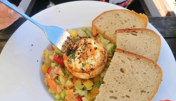 Restaurace Na Myte Nejnovejsi - Vlachovice