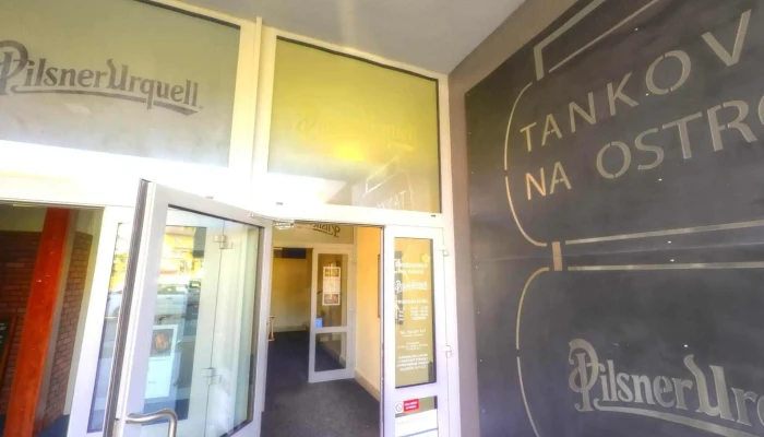 Restaurace Na Ostrove Pilsner Urquell Street View A 360deg - Žižkova 3329