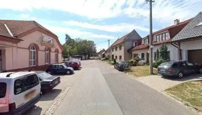 Restaurace Na Sokolovne Street View A 360deg - Vlčnov