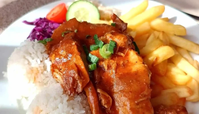 Restaurace Na Vyhlidce Hranolky - Nám. Arnošta Z Pardubic