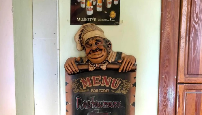Restaurace Na Vyhlidce Restaurace - Nám. Arnošta Z Pardubic