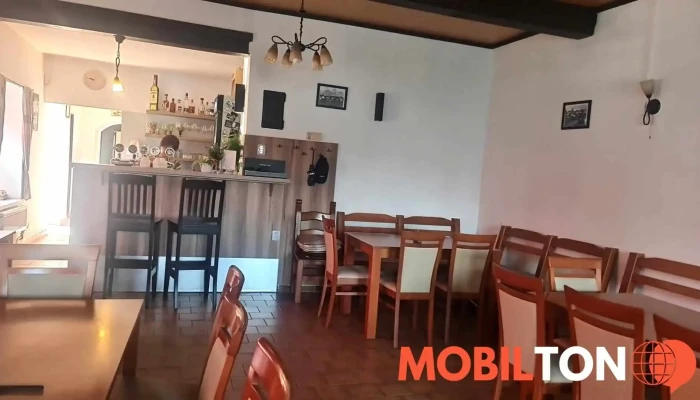 Restaurace Na Zatacce Vzhled A Atmosfera - Střítežská 43/1