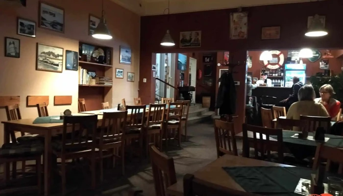 Restaurace Ouplav -  Vzhled A Atmosfera - Nároží 1419