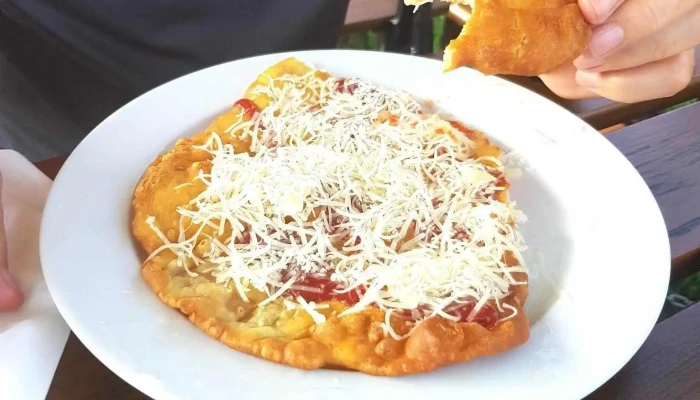 Restaurace Pod Brizkami Jidlo A Piti - U Stadionu 200